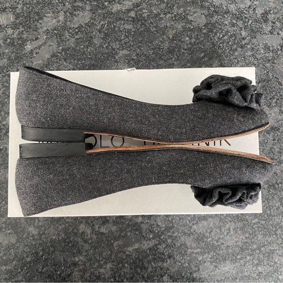 Authentic Manolo Blahnik Gisina Flats Dark Grey Wool Sz 37 - Picture 3 of 12